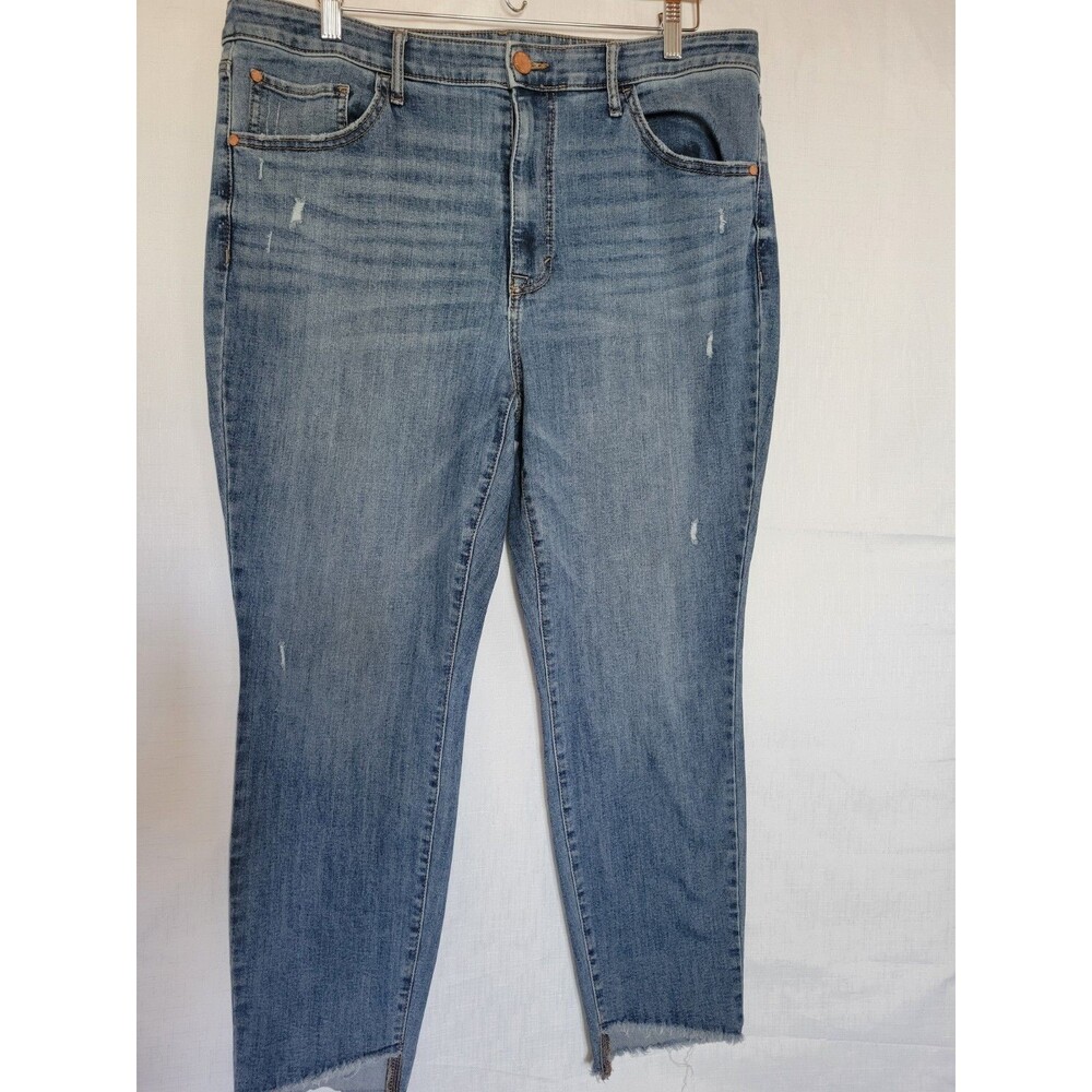 EVRI Jeans Women’s 16W Blue Ankle Skinny Stretch Distressed Raw Hem High Rise